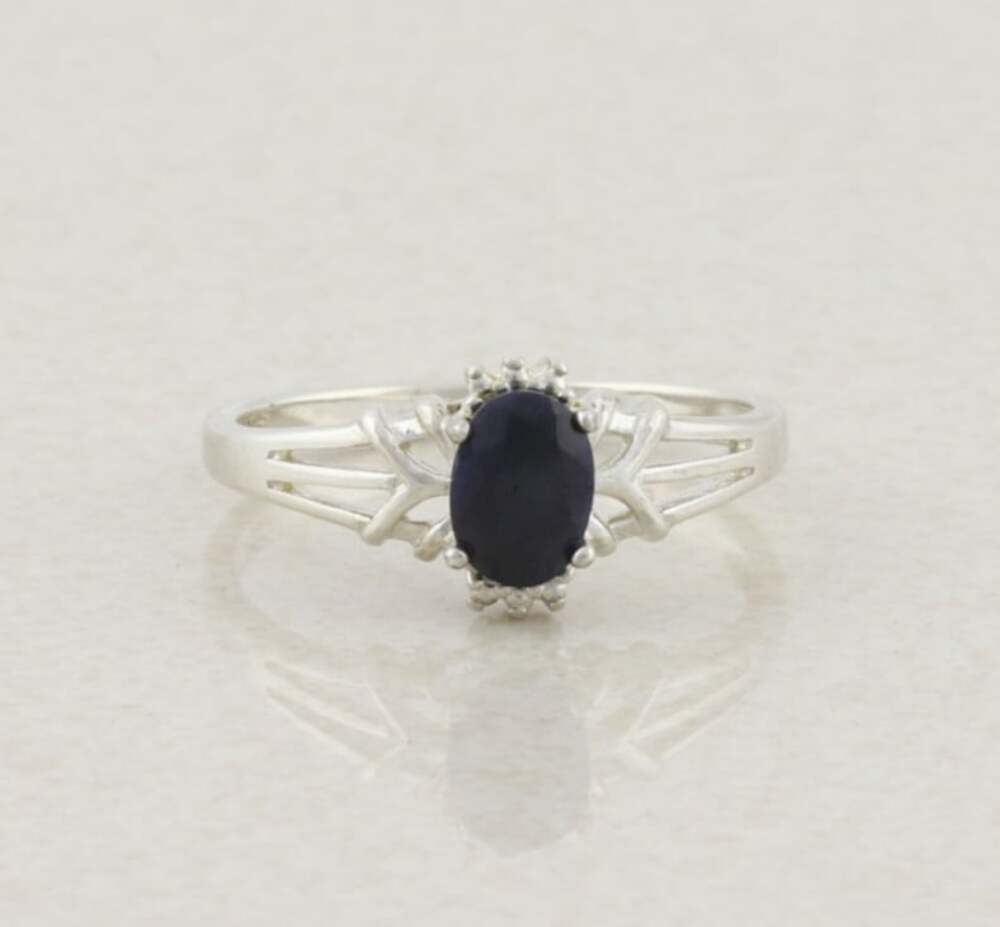 Sterling Silver Natural Dark Blue Sapphire Ring Size 9 1/4 Avon